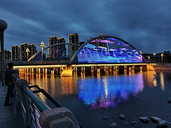 1742970194152440.jpg 巴宜河道亮化.jpg